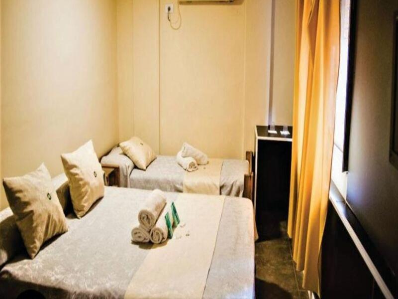 קורדובה Hotel Alto Parana מראה חיצוני תמונה
