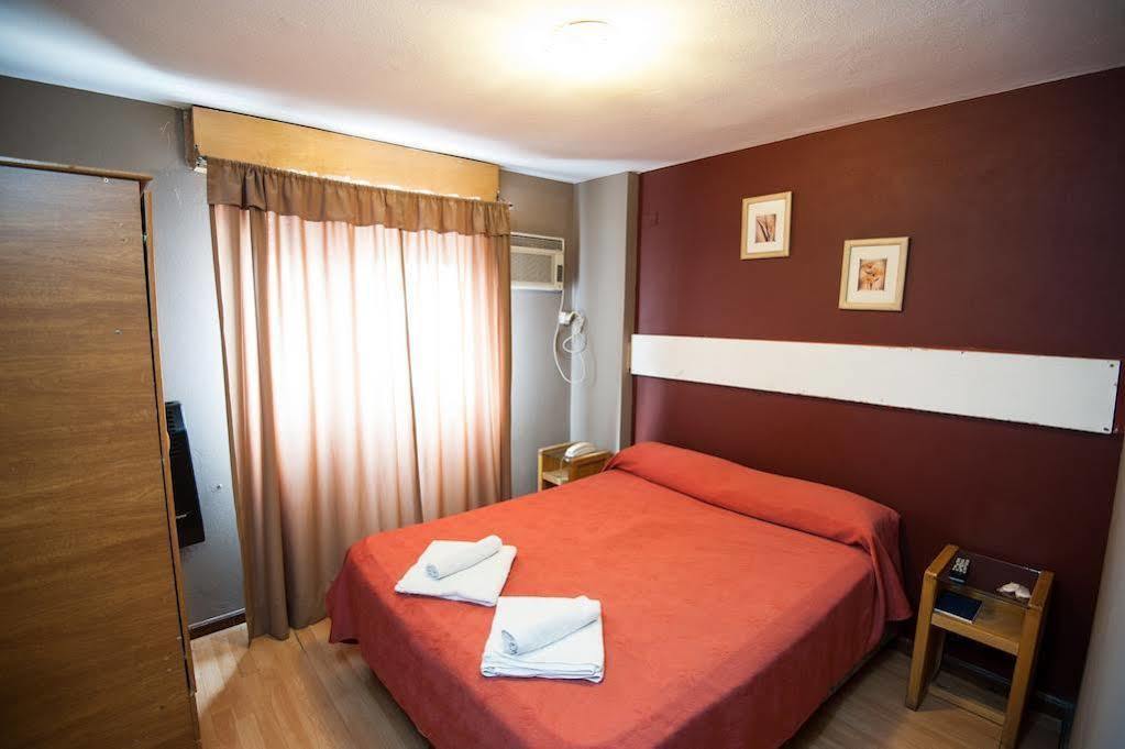 קורדובה Hotel Alto Parana מראה חיצוני תמונה
