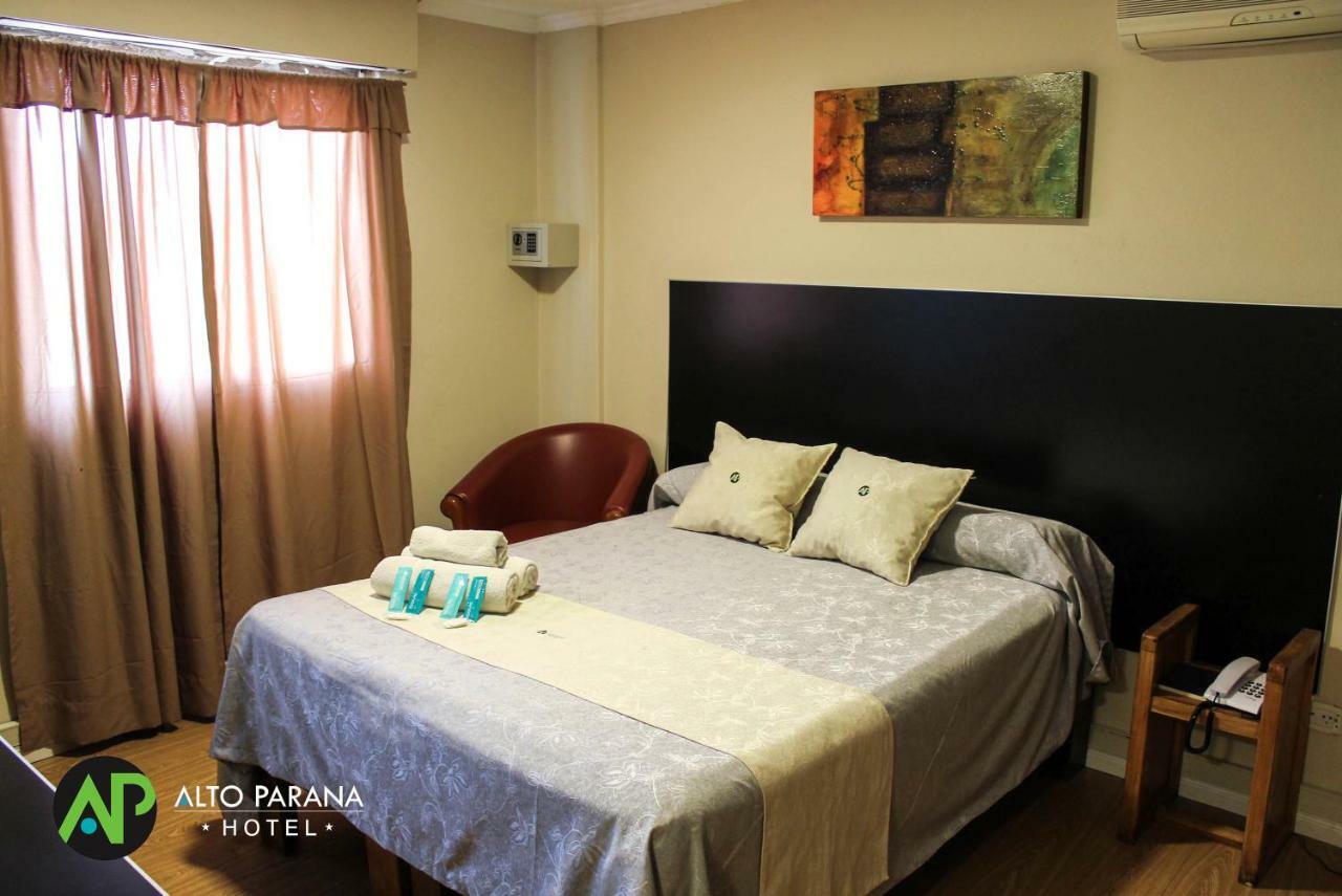 קורדובה Hotel Alto Parana מראה חיצוני תמונה